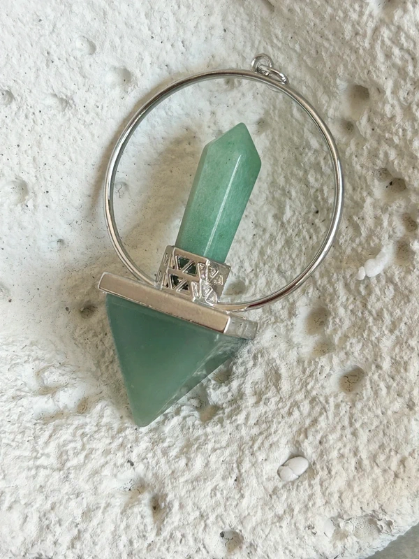 Natural green aventurine pendulum 💚 double-ended