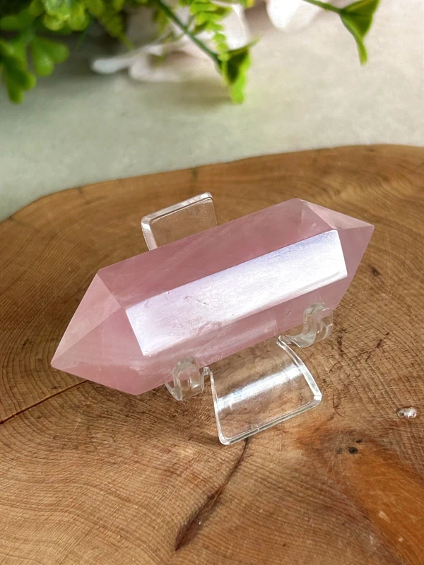 1779008407-4.webp Double-ended natural rose quartz