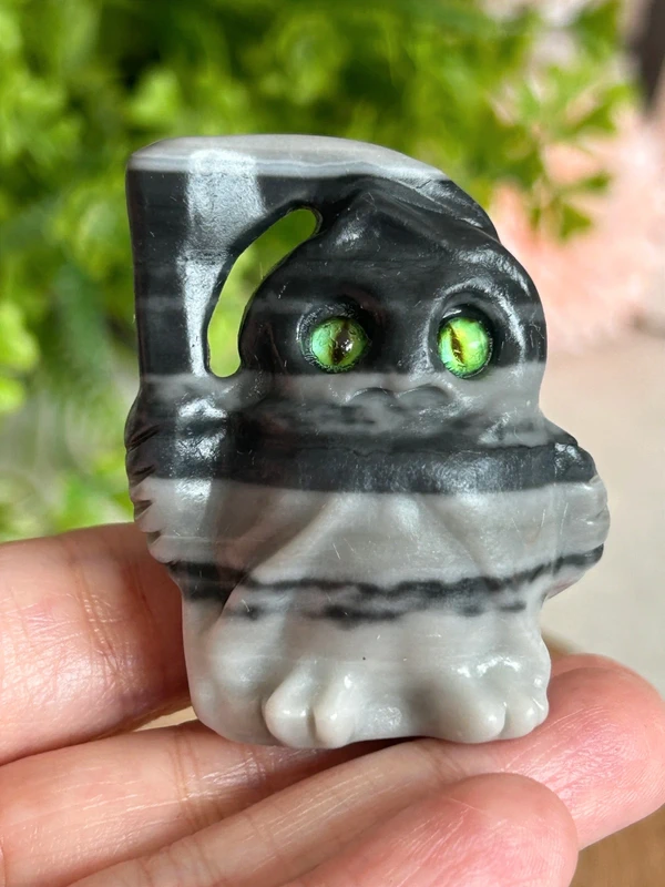 Guardian Owl 🖤 Natural Zebra Jasper