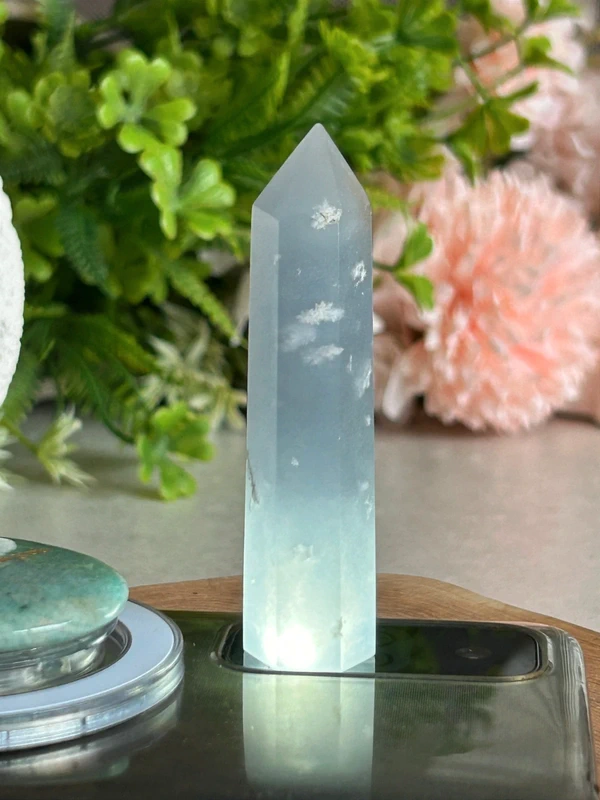 Natural Angel Tower · Ice Blue