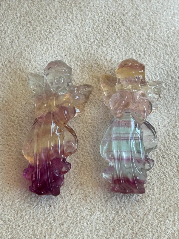 1779573576-3.webp Natural rainbow angel wing fluorite