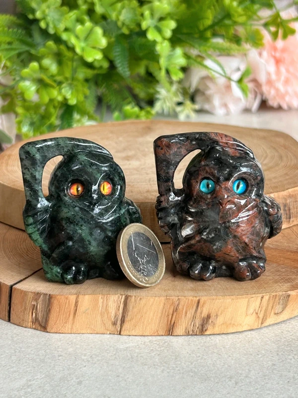 Búho guardián · Zoisita verde / Mahogany Obsidian