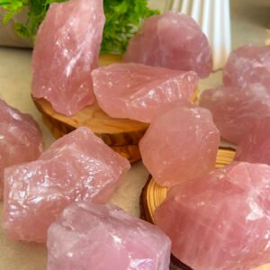 Cuarzo rosa natural en bruto • cuarzo rosa gemmy natural • Mineral crudo • cristal decorativo
