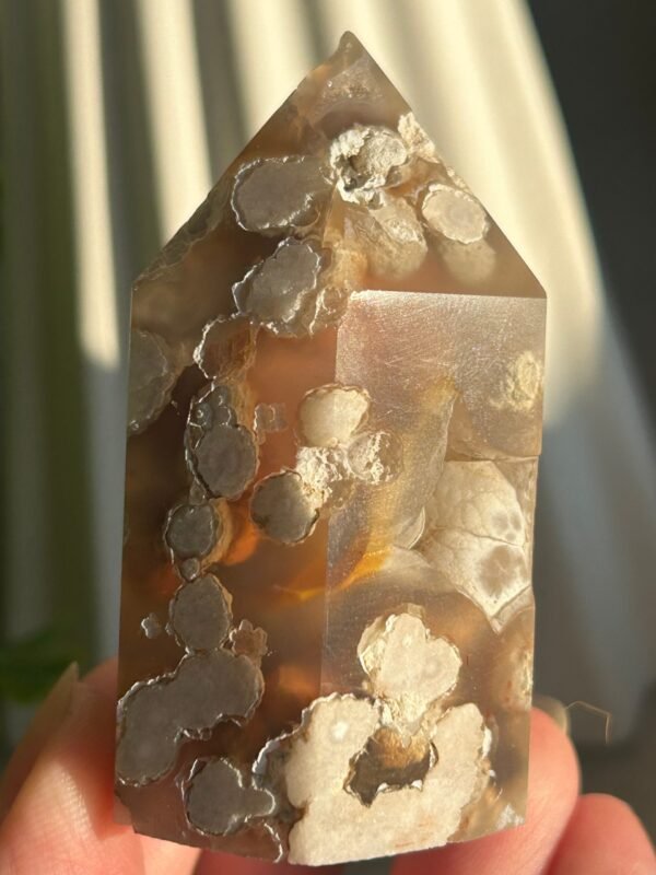 Natural flower agate • crystal tower