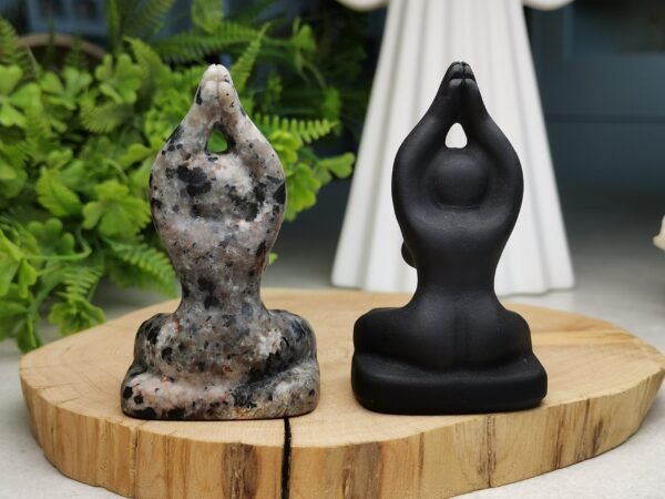 Piedra de fuego figura de yoga / Obsidiana - natural