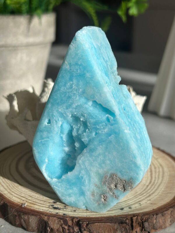 Blue Aragonite Tower, Aragonite Obelisk Point Crystal Tower, Natural Blue Aragonite Calcite Tower with Geode · Decorative Crystal