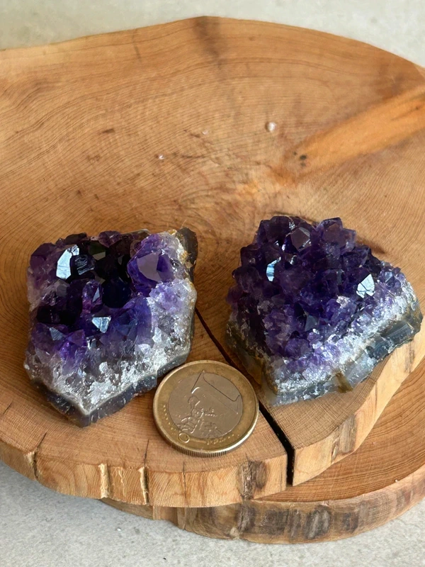 Pareja de amatistas naturales - violeta intenso