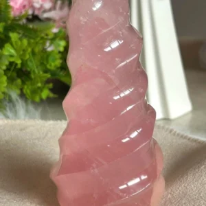 1780186519.webp Antorcha de cuarzo rosa natural