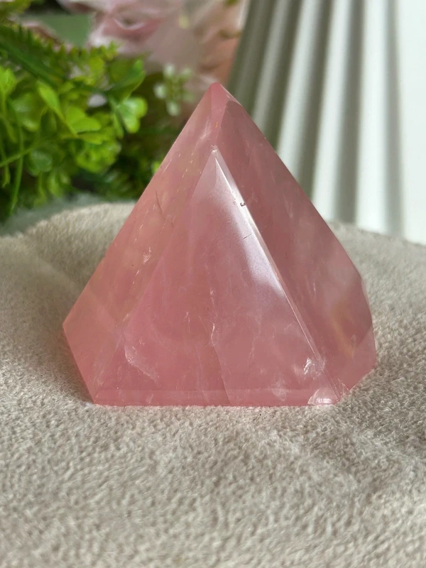 Bloque de cuarzo rosa natural - Madagascar 169g