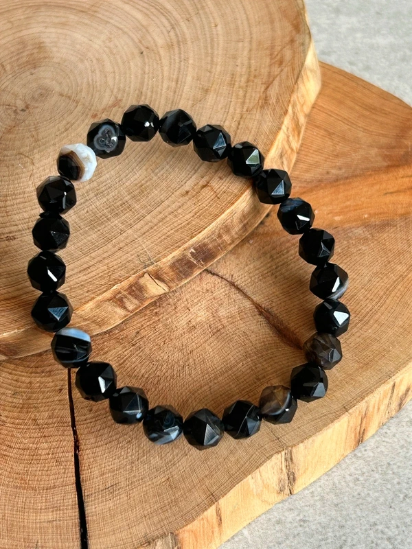 Pulsera de Onix negro natural - cuentas facetadas