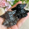 Figura de Sabio Anciano tallada en obsidiana/piedra de fuego natural