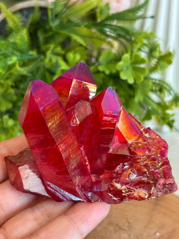 Cuarzo aura rojo en drusa completa