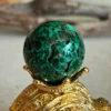 Esfera de malaquita natural - bandas verdes