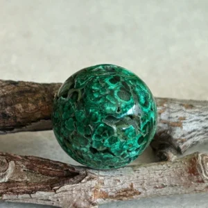 1780416748.webp Esfera de malaquita natural - bandas verdes