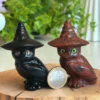 Buho brujo tallado en obsidiana natural - con sombrero de mago